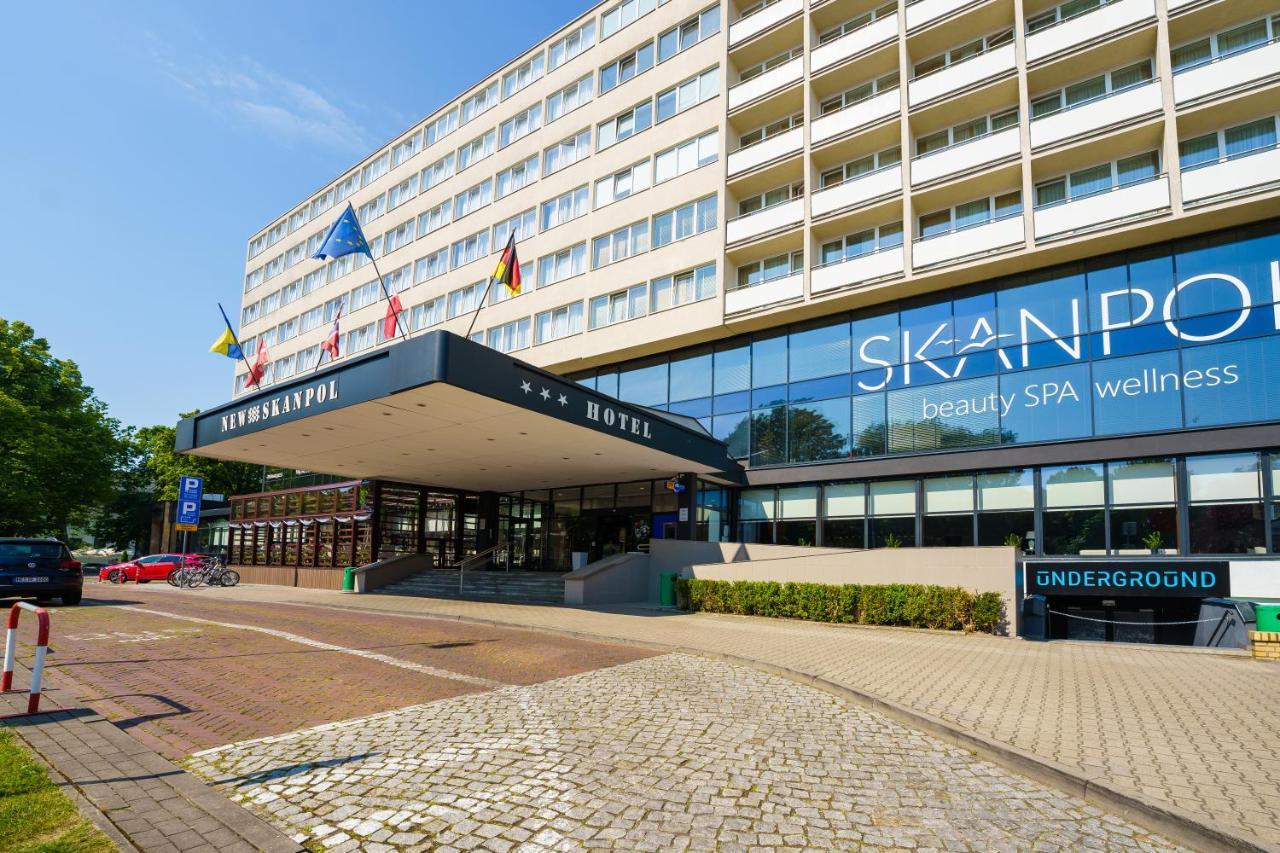 Hotel New Skanpol Kołobrzeg Exterior foto