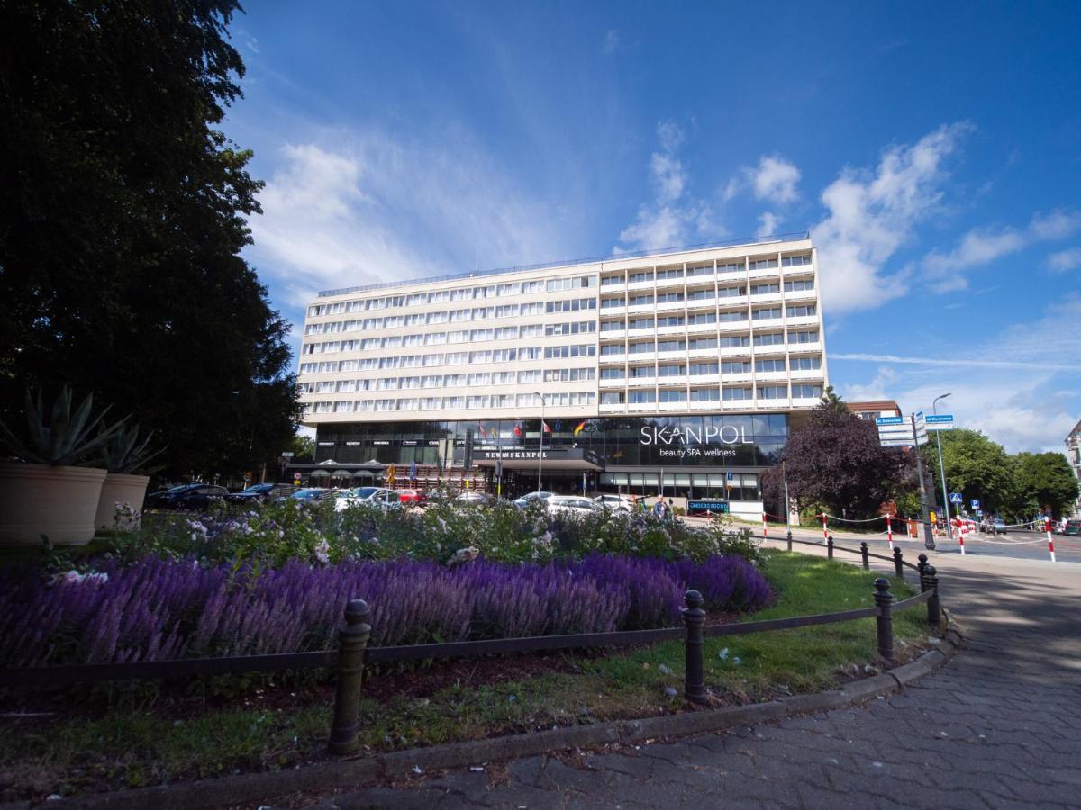 Hotel New Skanpol Kołobrzeg Exterior foto